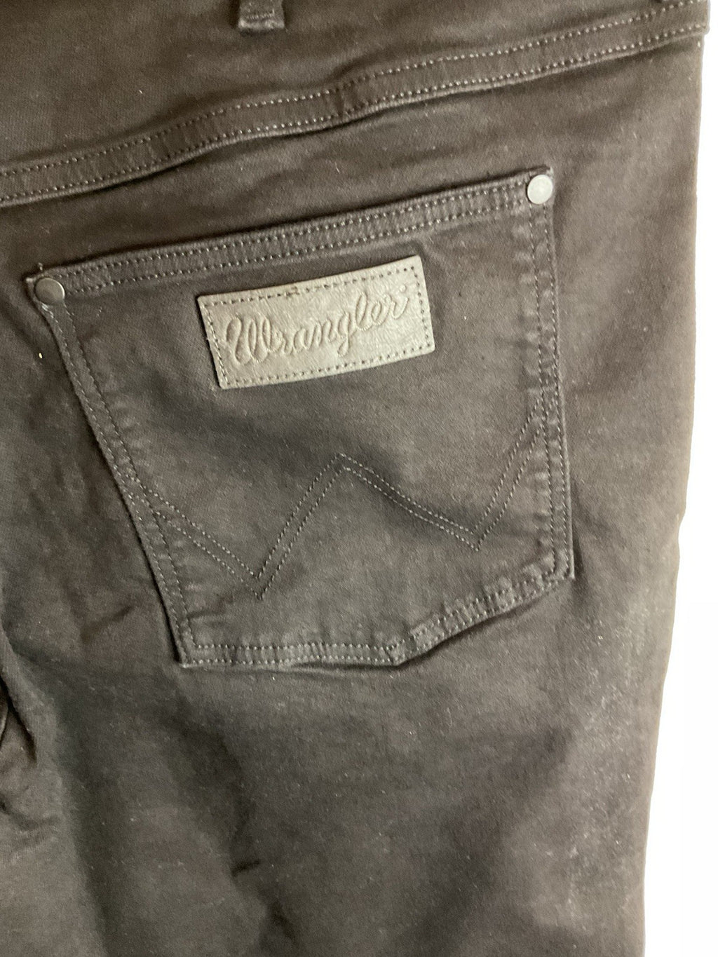 Wrangler Back To Black Greensboro 803 Jeans 40W 32L, 411246 BNWT3