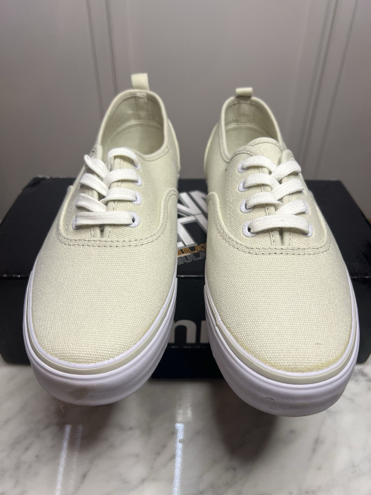 Sonneti Canvas Trainers Cream/Beige Size Uk 8 Eu 42 Lace Up New with Box Unisex1