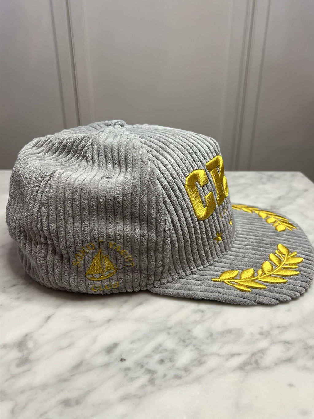 Corteiz Men's Soho Yacht Club Baseball Cap Grey Corduroy Snap Back New Without T1