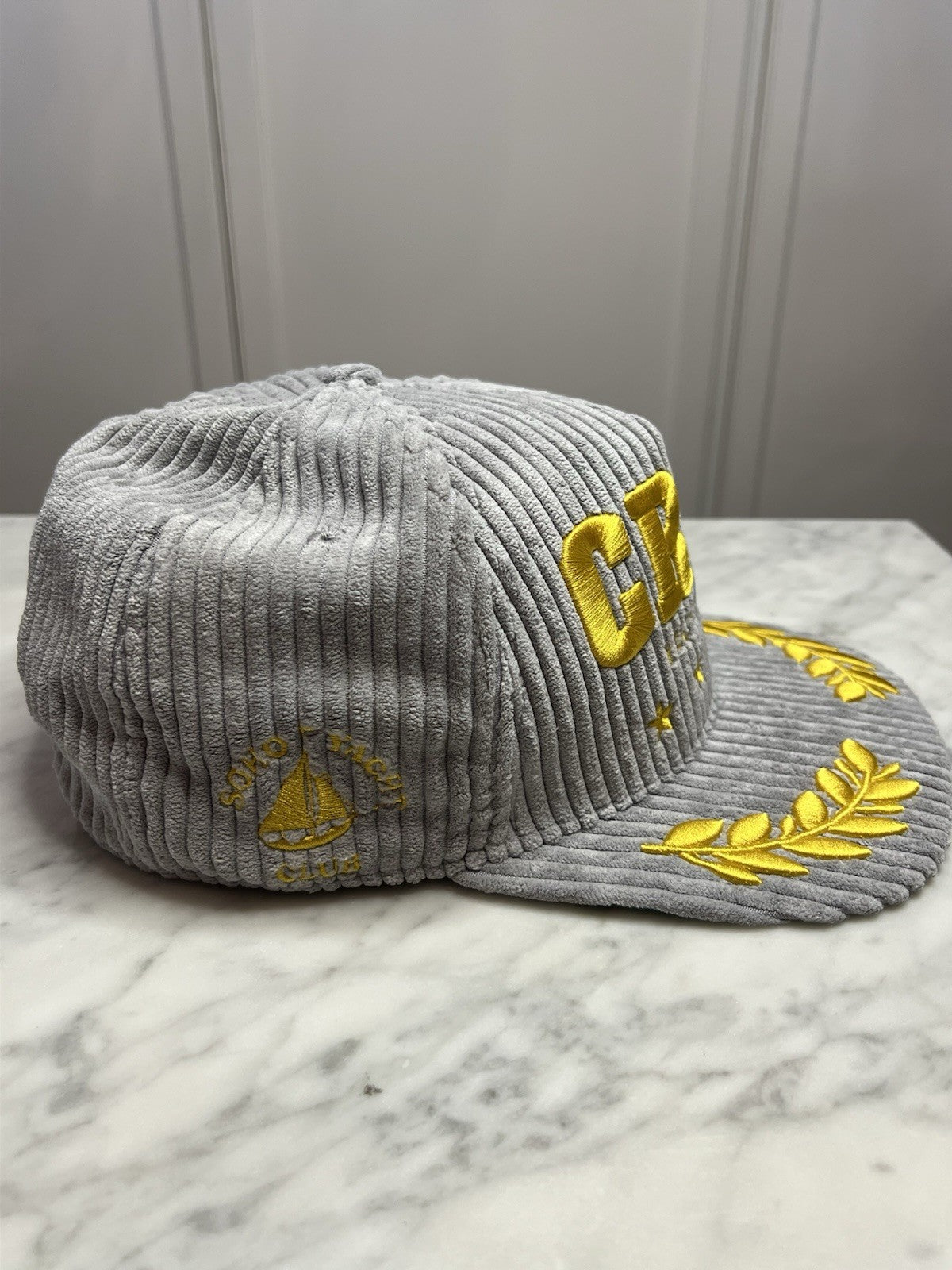 Corteiz Men's Soho Yacht Club Baseball Cap Grey Corduroy Snap Back New Without T1