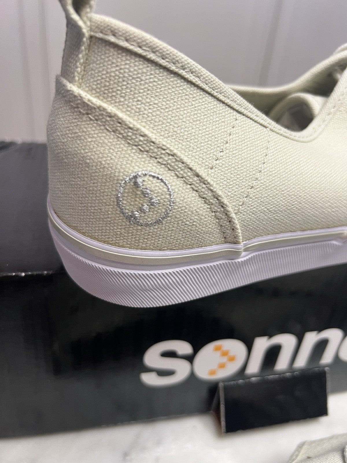 Sonneti Canvas Trainers Cream/Beige Size Uk 8 Eu 42 Lace Up New with Box Unisex5