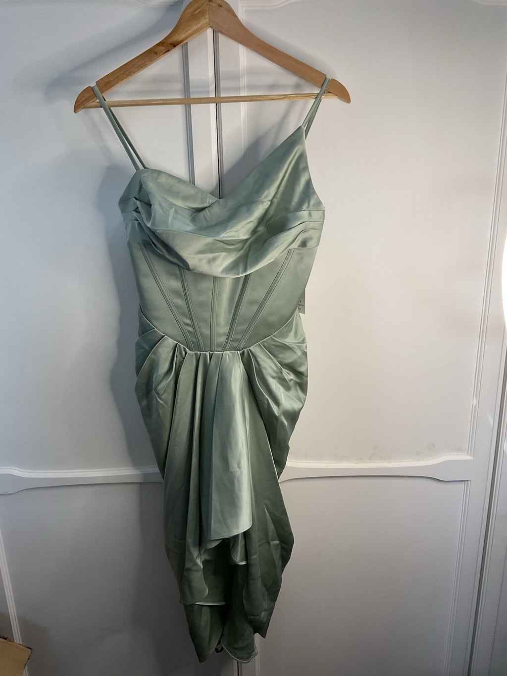 Lavish Alice Asymmetric Cowl Neck Draped Midi Dress Sage UK 8 Bnwt0