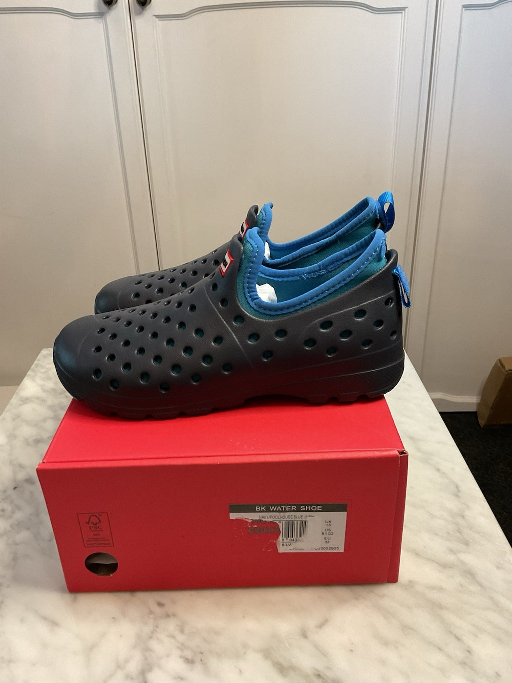 Hunter BK Water Shoes Navy/poolhouse Blue Kids Uk13 Bnib With Removable Sock0