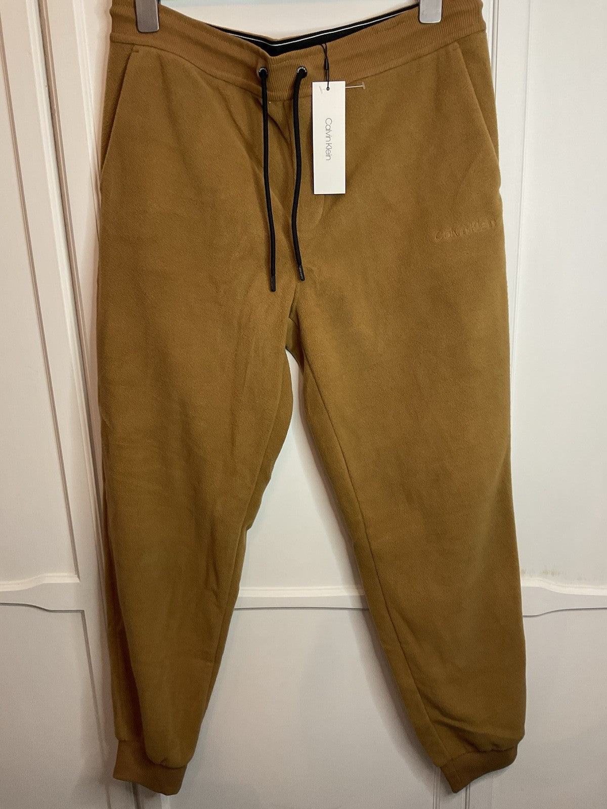 Calvin Klein Men's Fleece Joggers, Size XL Caramel Colour. Brand New With Tags!0