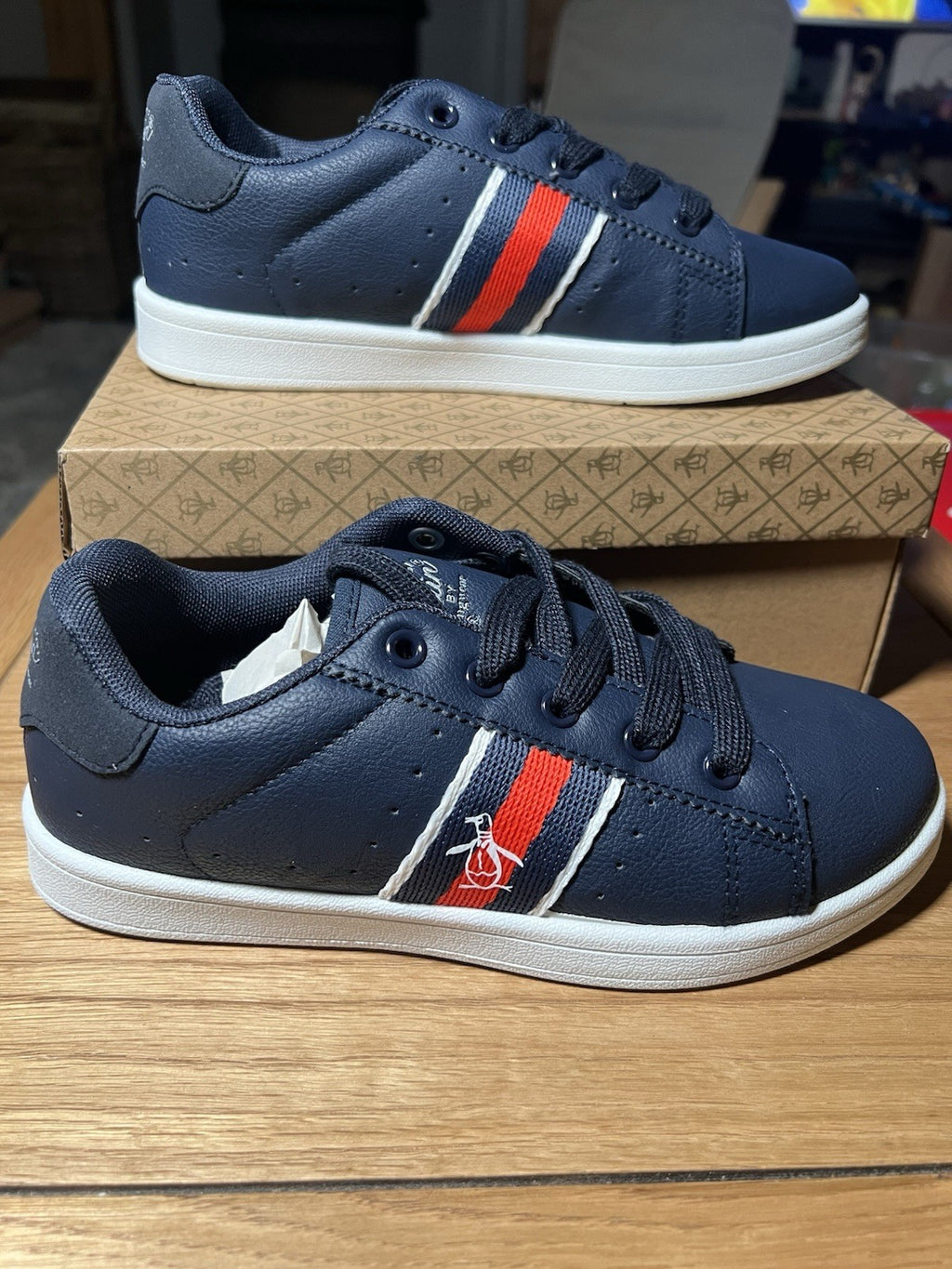 Original Penguin Junior Plane Trainers Size 2 Bnib0