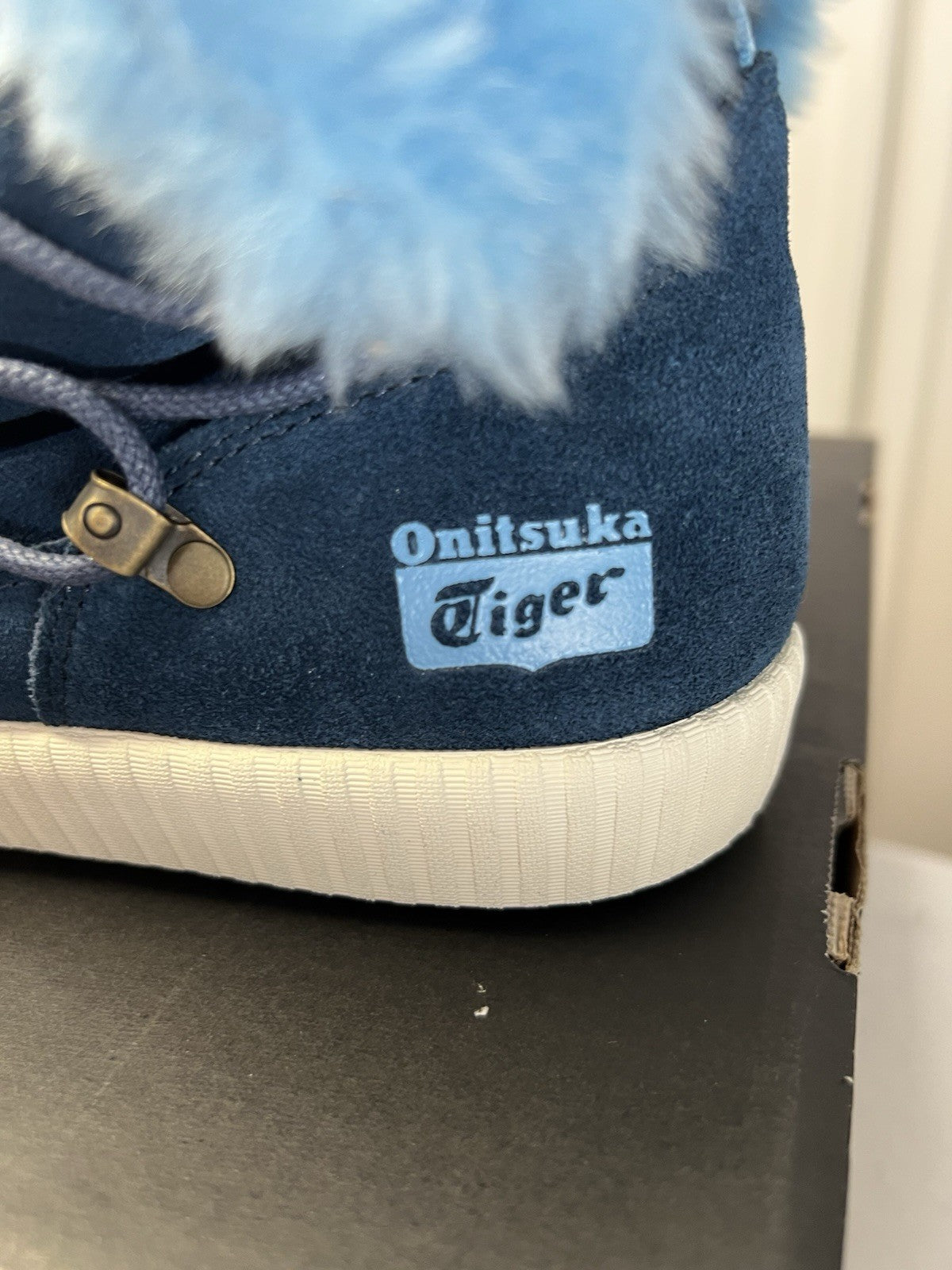 Onitsuka Tiger Low Boots Pantigra estate blue UK 10 faux fur2