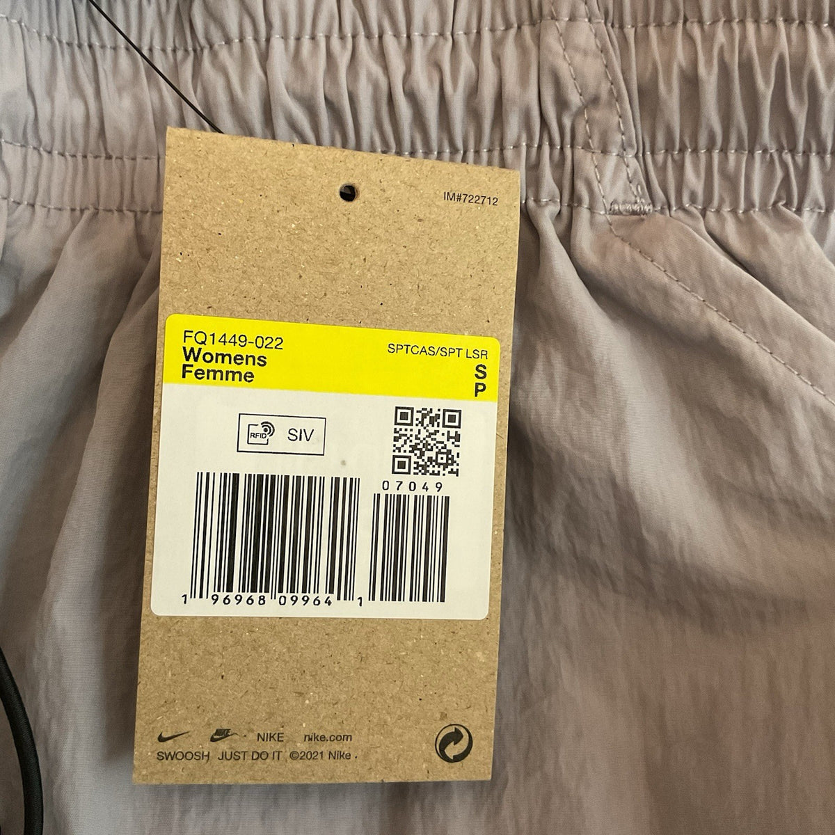 Nike Women’s Loose Fit Mid Rise Full Length Skirt Grey Size S P CH FQ1449-0225