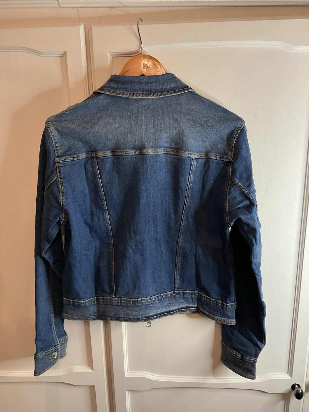 BERSHKA Womens designer Denim Jacket/Coat Size L euro, bnwt lovely jacket.2
