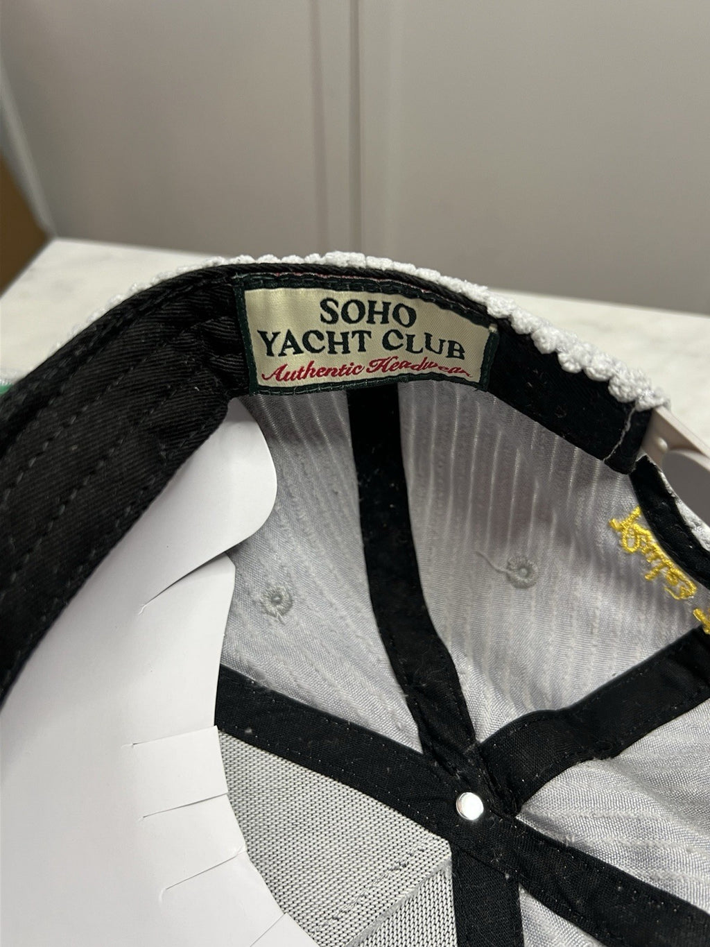 Corteiz Men's Soho Yacht Club Baseball Cap Grey Corduroy Snap Back New Without T4
