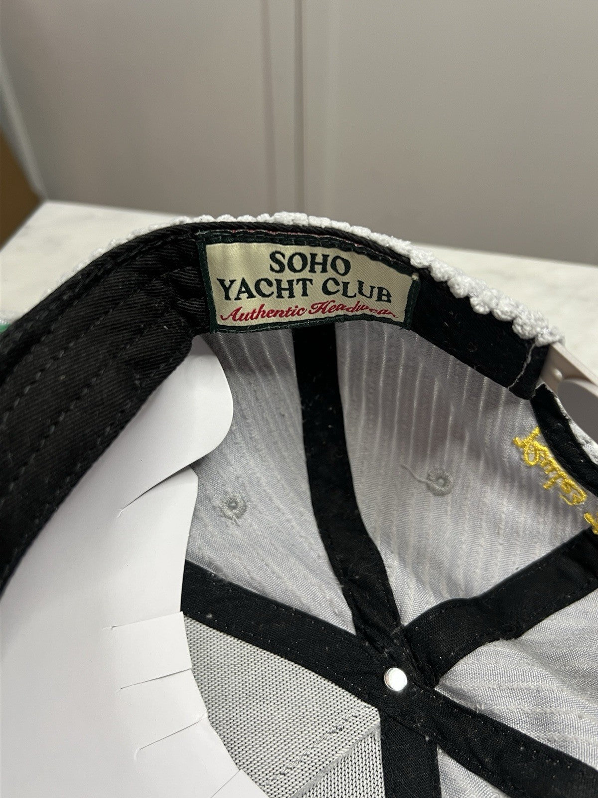 Corteiz Men's Soho Yacht Club Baseball Cap Grey Corduroy Snap Back New Without T4
