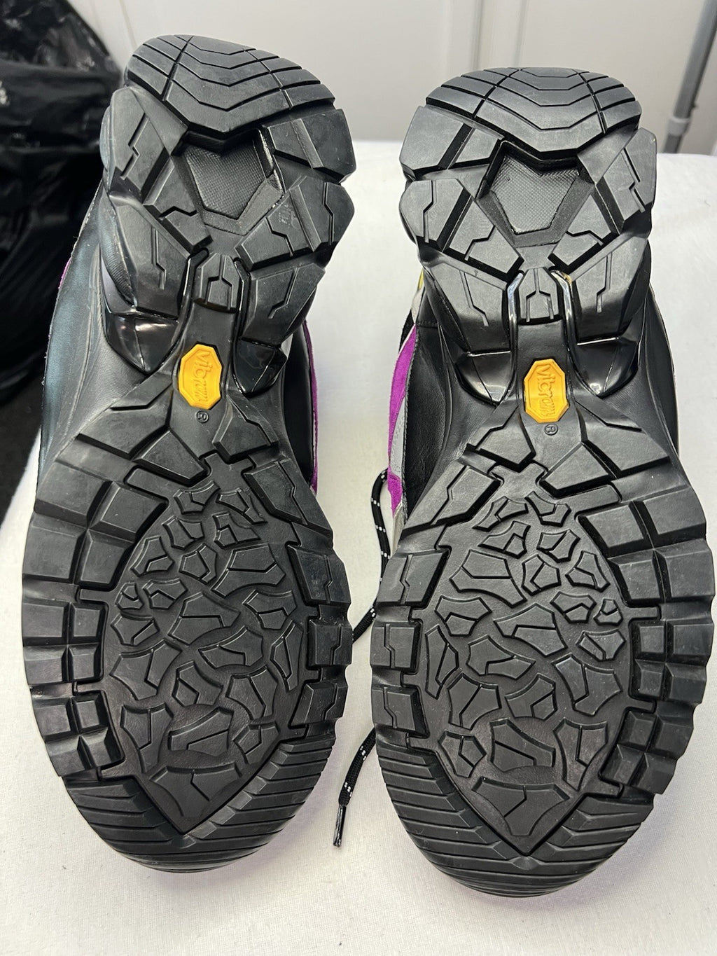 Axel Arigato Trainers Black/purple Size 9 Brand New Without Box, Stunning Pair 4