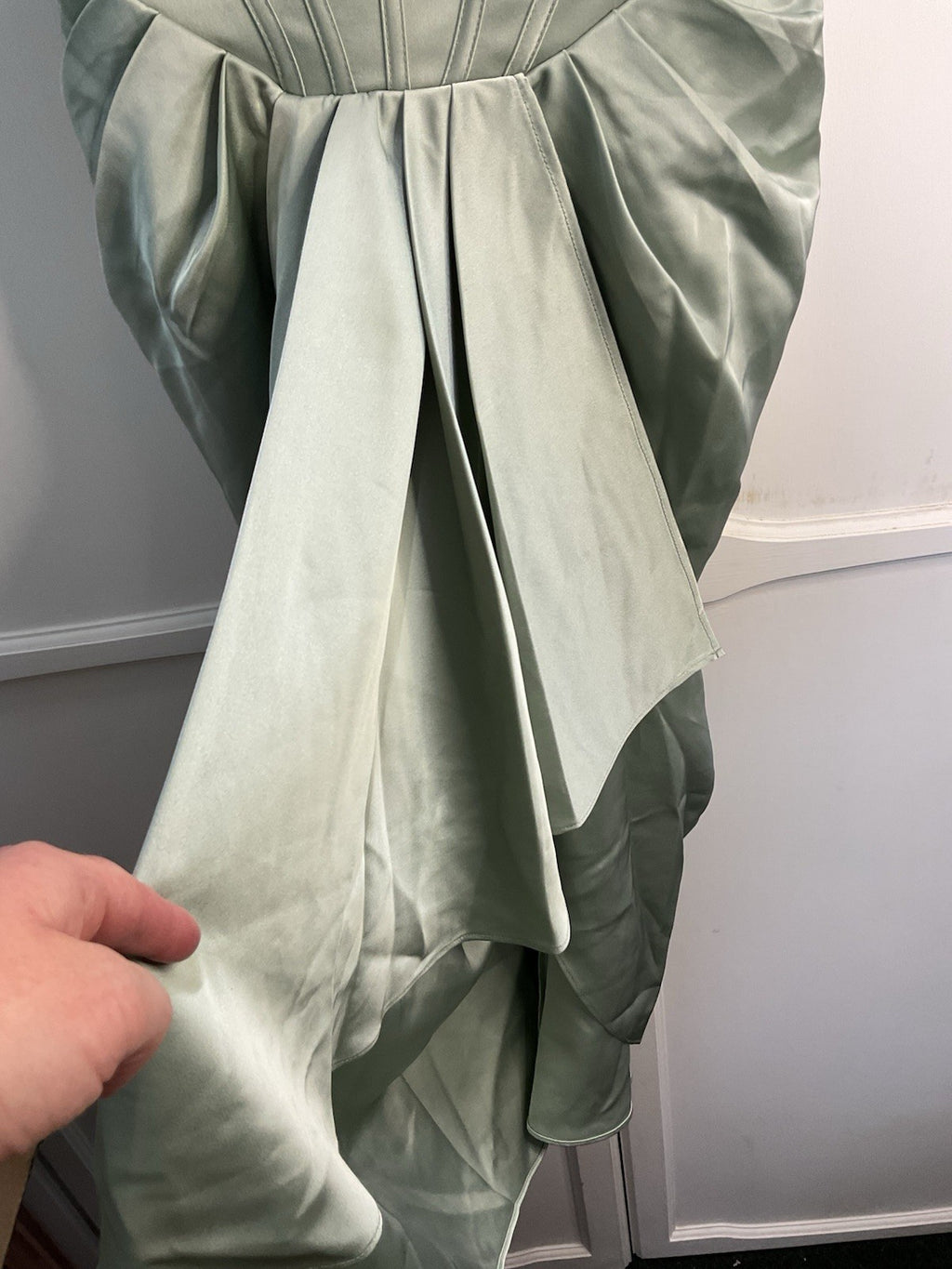 Lavish Alice Asymmetric Cowl Neck Draped Midi Dress Sage UK 8 Bnwt6