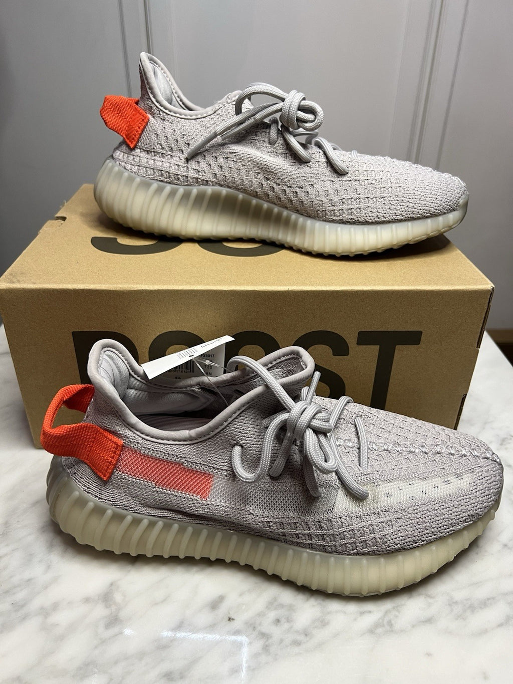 Adidas Yeezy Boost 350 V2 Tail Light Uk 5.5 Fx9017 100% Authentic Rare Bnib2