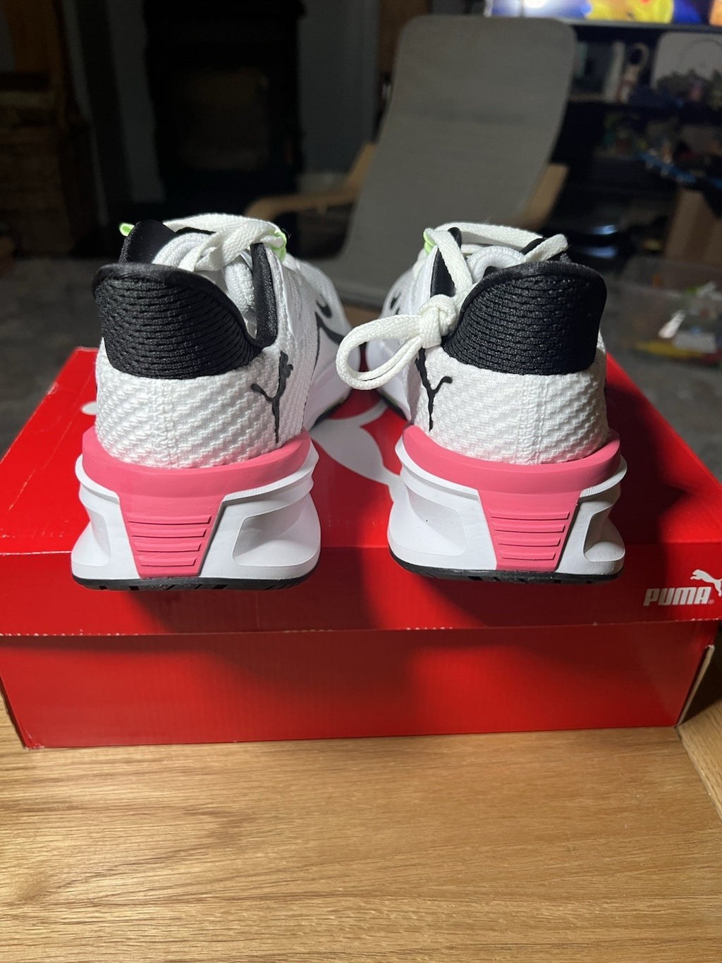 PUMA Women's PWRFrame TR 376170-09 Uk 5 Eu38 Bnib White Trainers Running Shoes2