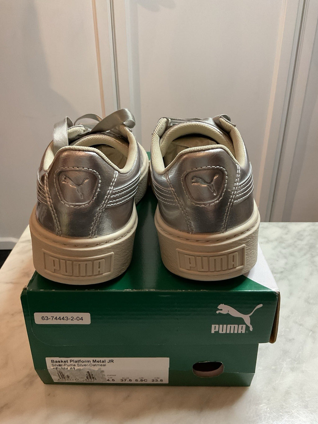 PUMA Basket Platform Metallic Silver JR Silver-Oatmeal Uk4.5 Eu 35.5 Bnib6