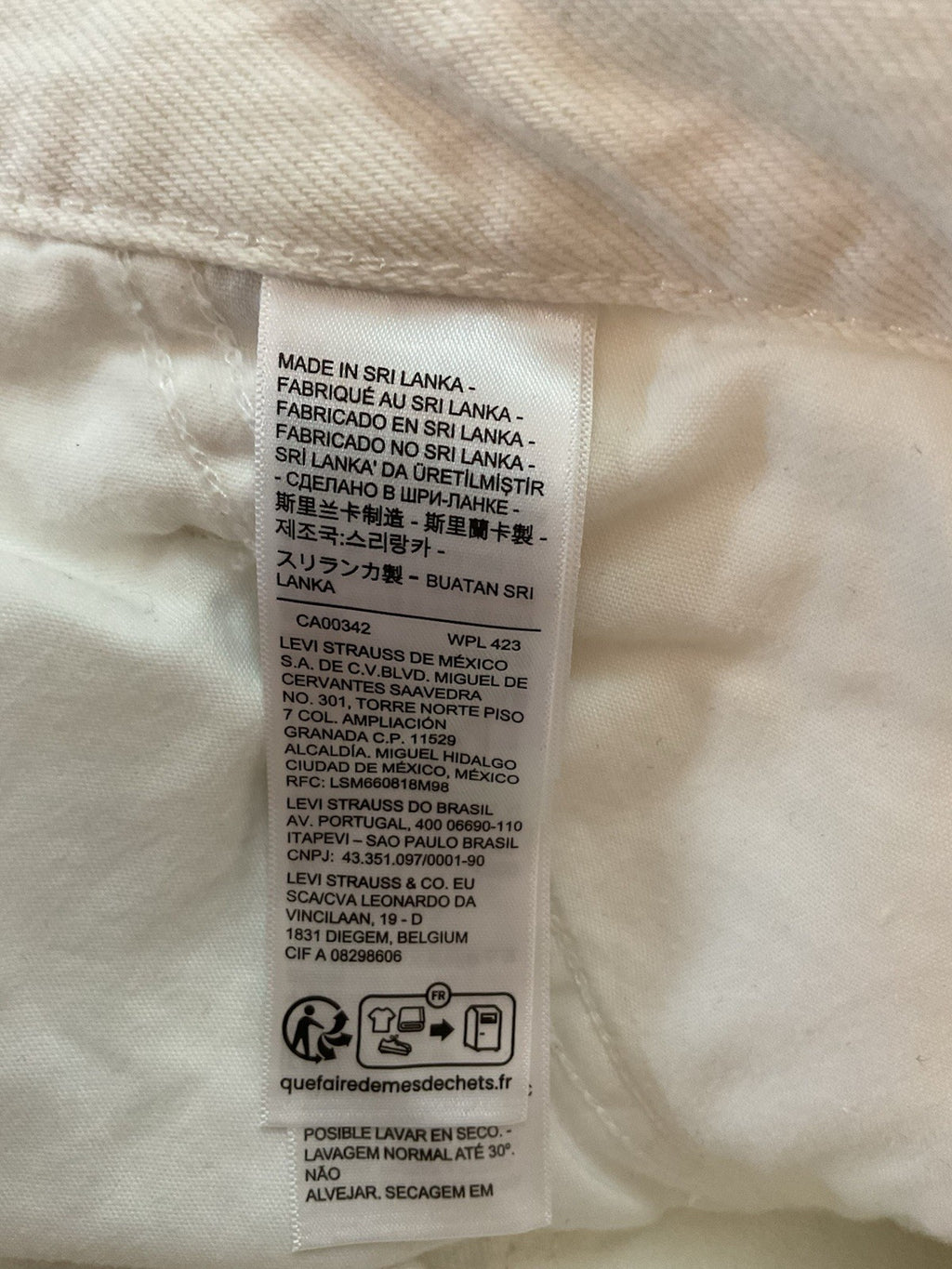 Levis Vintage Y2K SilverTab  94’s Loose Fit unisex W30x31 Baggy Ivory White Bnwt10