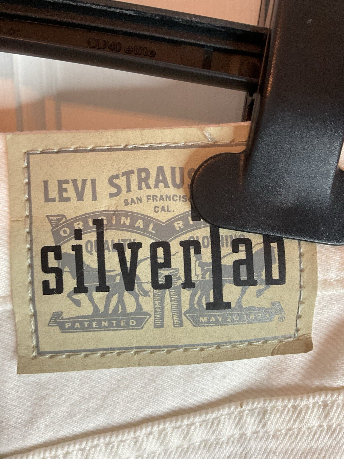 Levis Vintage Y2K SilverTab  94’s Loose Fit unisex W30x31 Baggy Ivory White Bnwt6