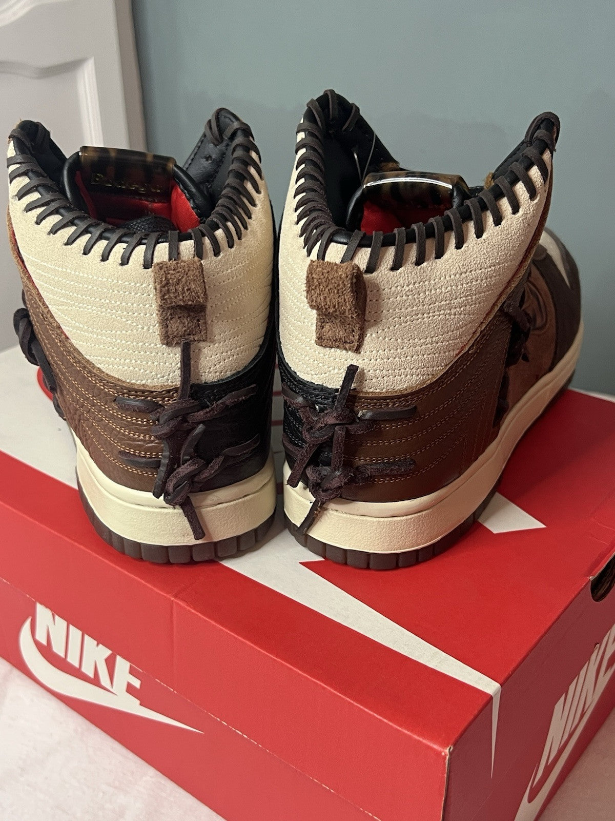 Nike Bodega x Dunk High Legend Fauna Brown, UK 6 EU 40 With Designer Bandana 4